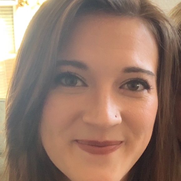 Meet your Posher, Chandler - Picture 2 of 5